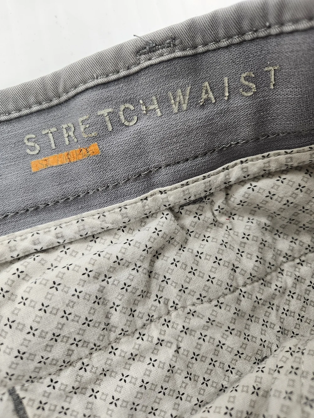 Marc Anthony Light Gray Men's Chino Shorts